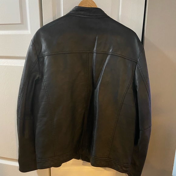 Leather Kenneth Cole jacket - Picture 2 of 2